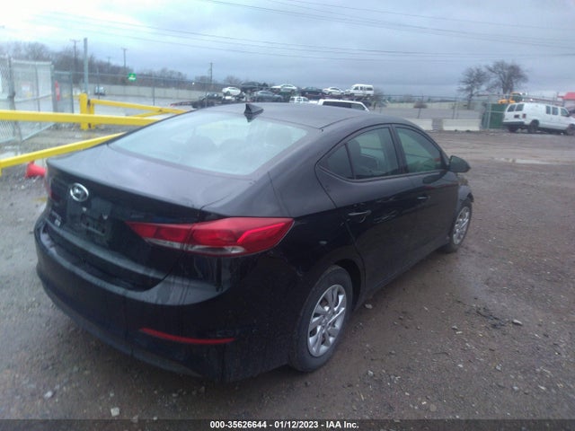 Hyundai ELANTRA SE 2018 5NPD74LF8JH399989 Image 4