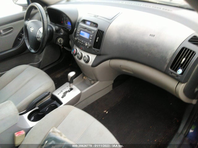 35626779 :رقم المزاد ، KMHDU46DX9U760252 vin ، 2009 Hyundai Elantra Se Pzev مزاد بيع