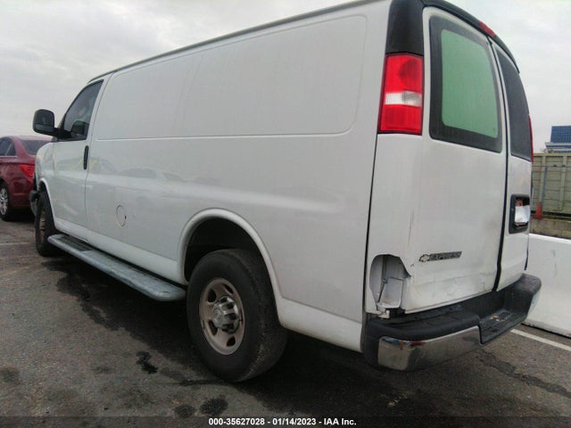 Chevrolet EXPRESS CARGO VAN 2019 1GCWGAFGXK1366075 Image 4