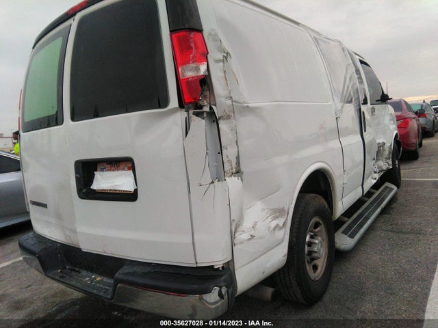 Chevrolet EXPRESS CARGO VAN 2019 1GCWGAFGXK1366075 Image 5