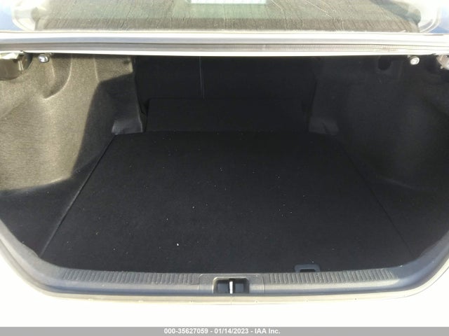 2021 Toyota Camry, VIN: 4T1G11AK5MU548149