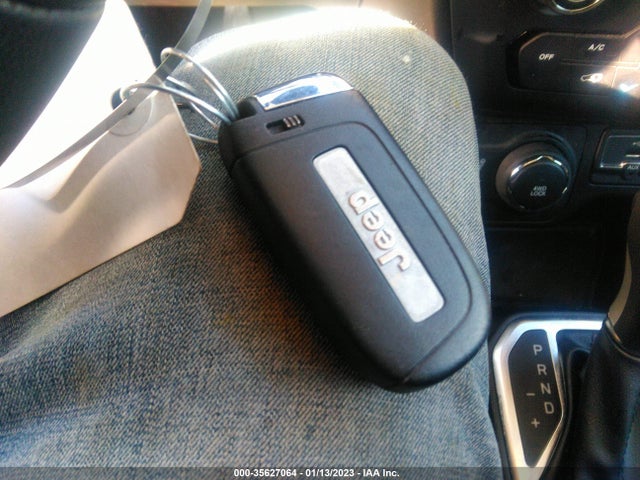 ZACNJBBB0LPL66596 Jeep Renegade Latitude