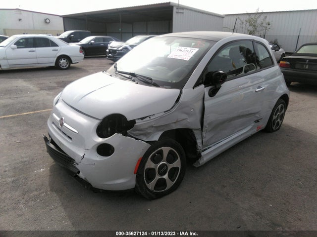 2017 Fiat 500e, VIN: 3C3CFFGE1HT565554
