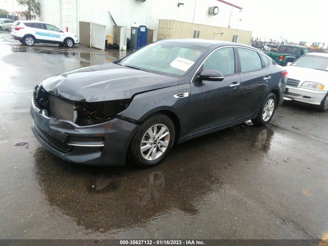2017 Kia Optima, VIN: 5XXGT4L35HG127744