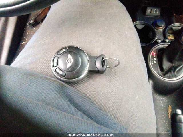 Mini COOPER HARDTOP 2013 WMWSU3C58DT680575 Image 3