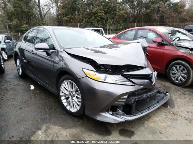 2020 Toyota Camry, VIN: 4T1F11AK2LU869592