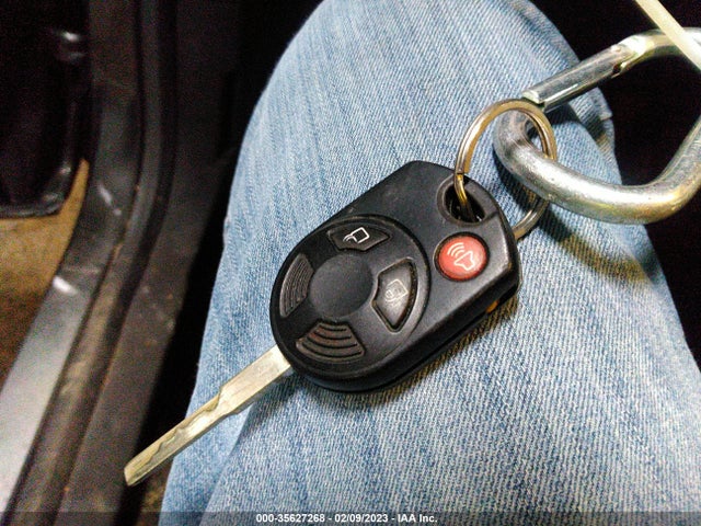 2015 Ford Escape, VIN: 1FMCU9GX6FUB39183