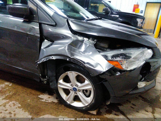 2015 Ford Escape, VIN: 1FMCU9GX6FUB39183