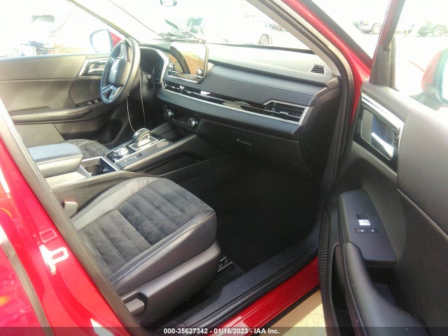 JA4J3UA87NZ026292 Mitsubishi Outlander Se