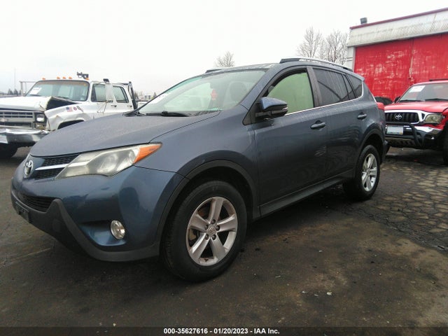 Toyota Rav4 Xle 2014 JTMRFREV6ED058709 Image 2