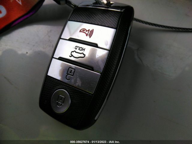 3KPA24AD7ME425316 KIA RIO S