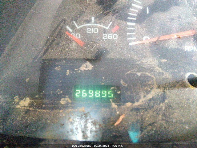 Dodge RAM 1500 2000 1B7HF13Z9YJ117891 Image 8