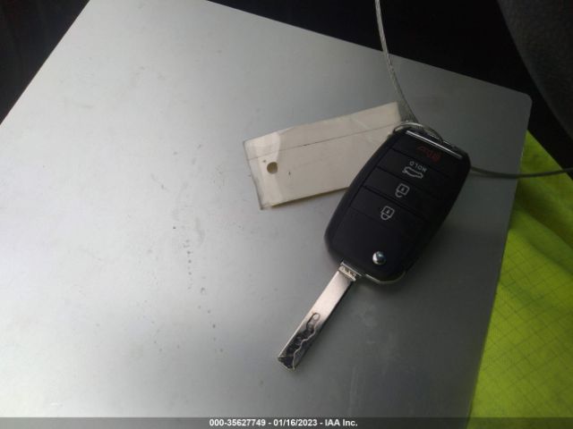 5XXGT4L35KG365472 KIA Optima Lx