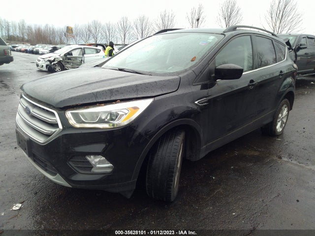 Ford ESCAPE SE 2017 1FMCU9G99HUD85858 Image 2