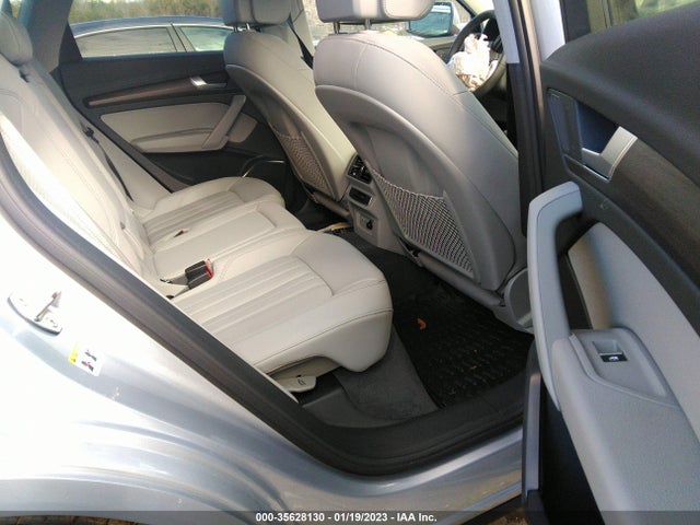 WA1GAAFY5N2107078 Audi Q5 S Line Premium