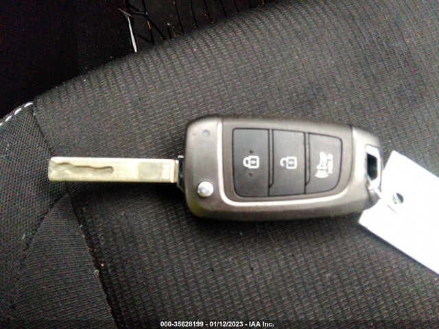 2021 Hyundai Venue, VIN: KMHRC8A38MU126591