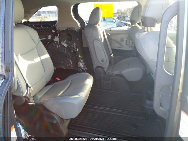2022 Toyota Sienna, VIN: 5TDJSKFC8NS066540