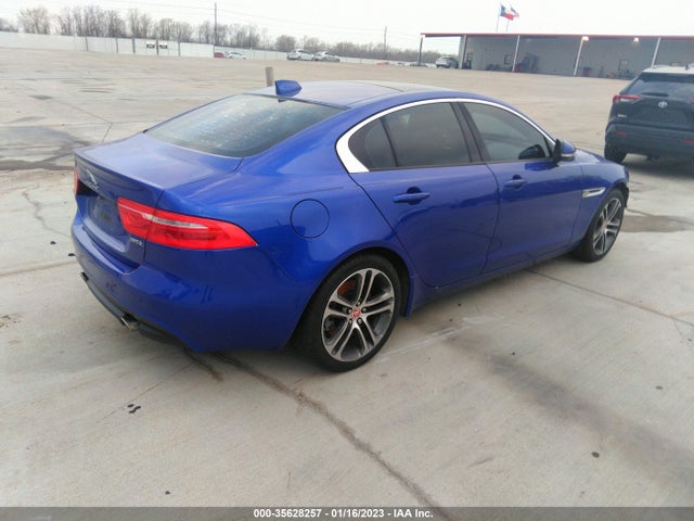 SAJAD4BV2HA966494 Jaguar Xe 35t Premium