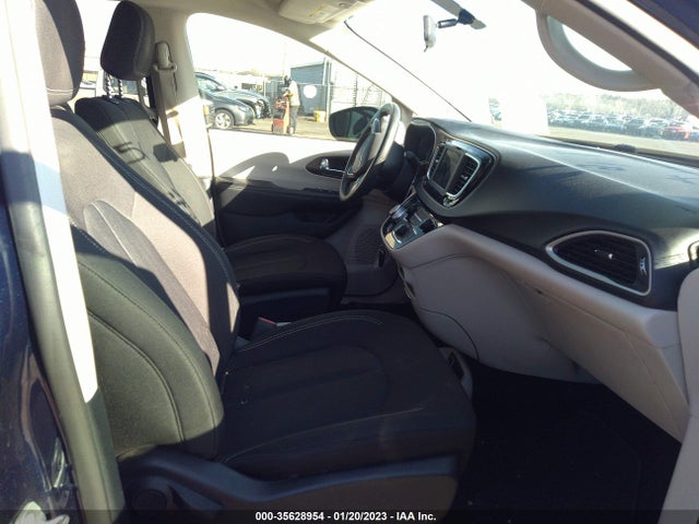 2C4RC1CGXLR131234 Chrysler Voyager Lx