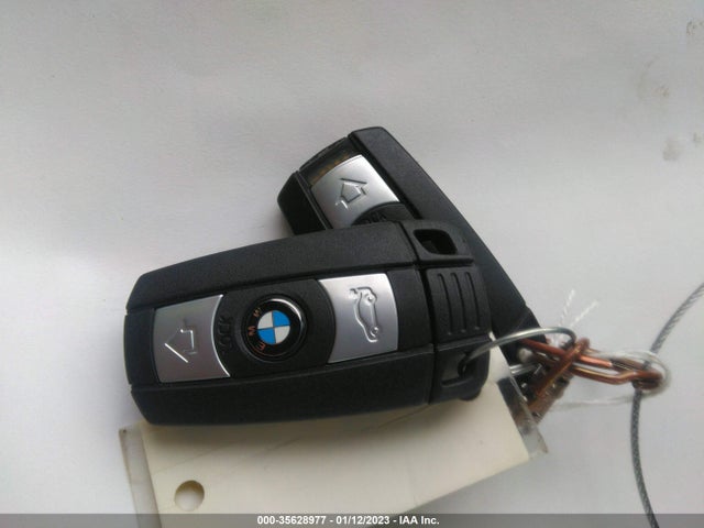 BMW X1 Xdrive35i 2013 WBAVM5C5XDVV89594 Image 3