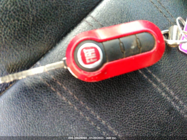 3C3CFFBR0CT370760 Fiat 500 SPORT