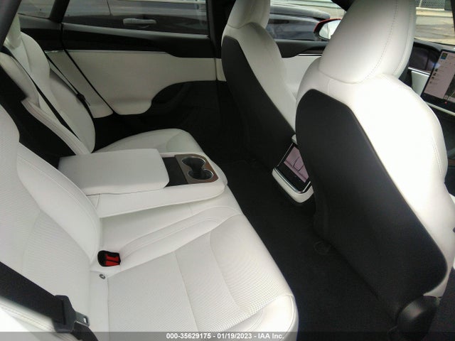 2022 Tesla Model S, VIN: 5YJSA1E51NF470692
