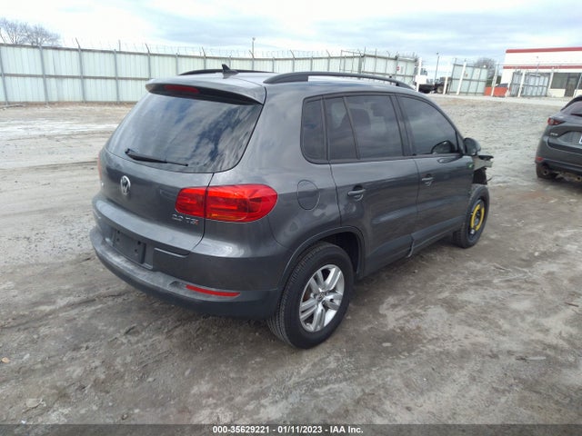 2015 VOLKSWAGEN TIGUAN S VIN: WVGAV7AX8FW611986