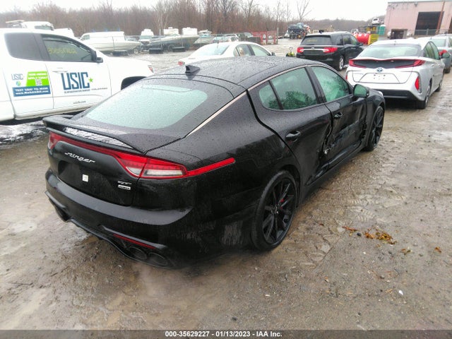 2022 Kia Stinger, VIN: KNAE55LCXN6111327
