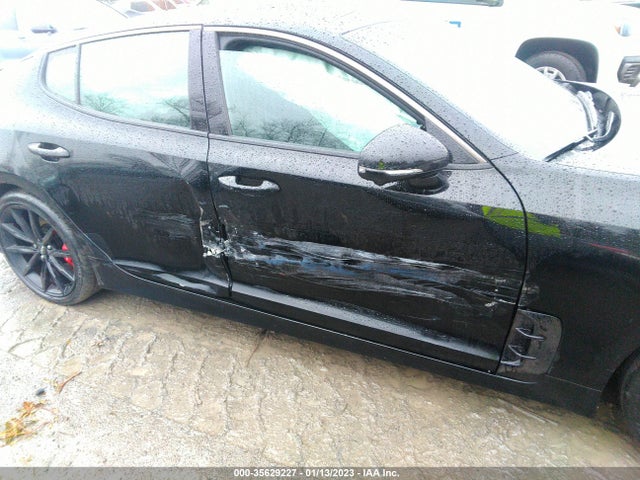 2022 Kia Stinger, VIN: KNAE55LCXN6111327