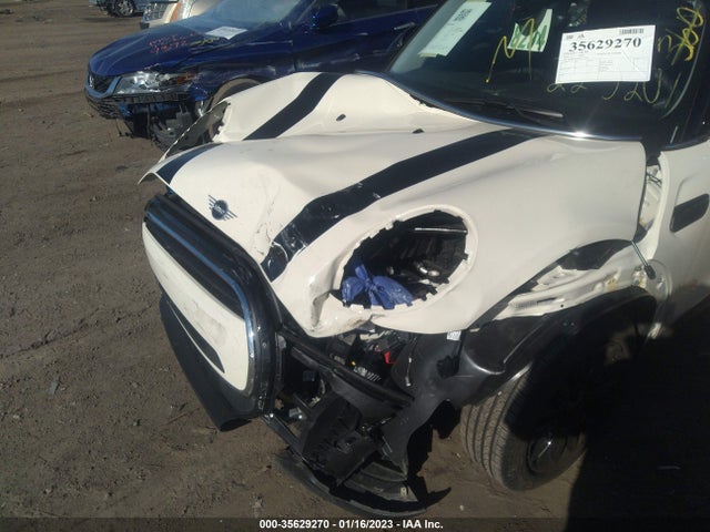 2023 Mini Hardtop, VIN: WMW33DH05P2T12049