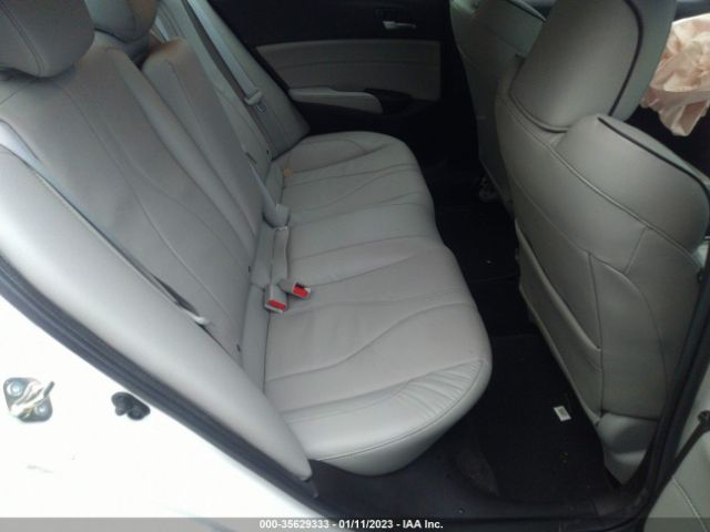 19UDE2F72LA000648 Acura Ilx Pkg