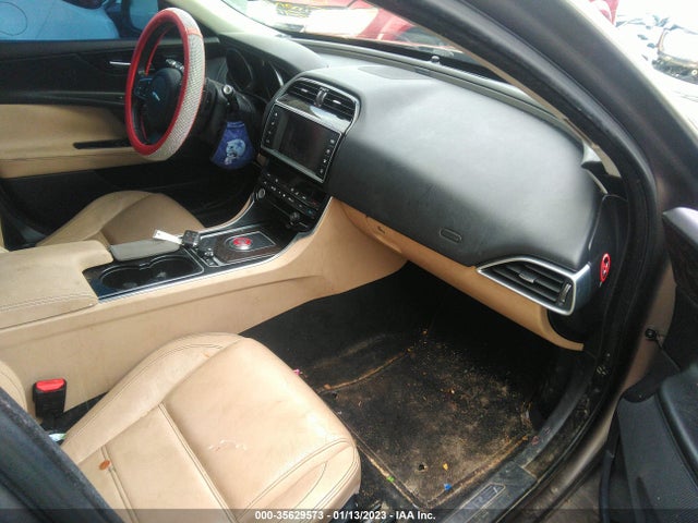 2017 Jaguar XE, VIN: SAJAE4BV8HA976122