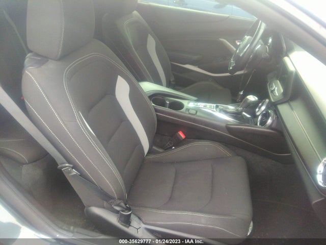 2020 Chevrolet Camaro, VIN: 1G1FB1RX3L0122617