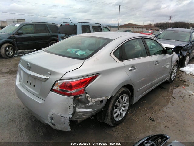 2015 Nissan Altima, VIN: 1N4AL3APXFC102847