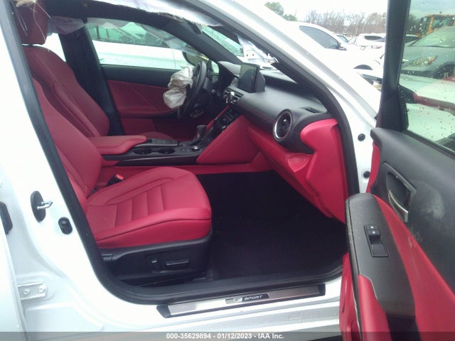 2021 Lexus IS, VIN: JTHGZ1B20M5037680