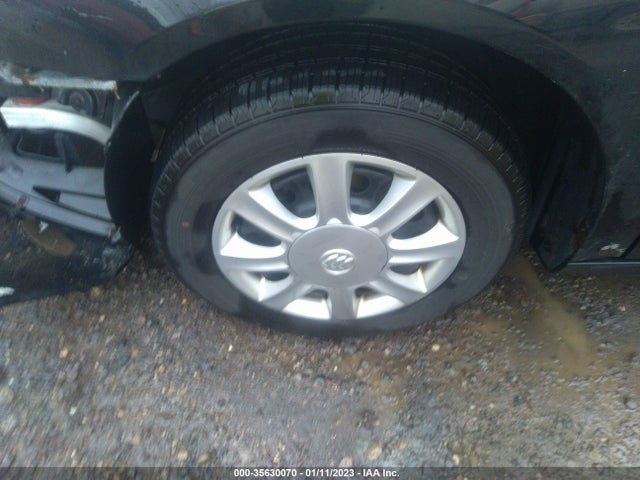 2005 BUICK LACROSSE CX VIN: 2G4WC532851238357