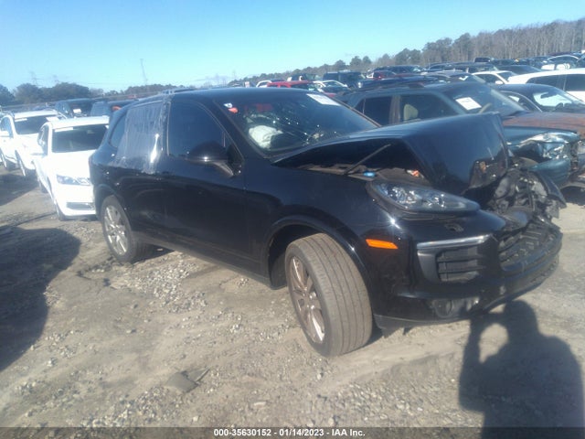 2017 Porsche Cayenne, VIN: WP1AA2A20HKA80671