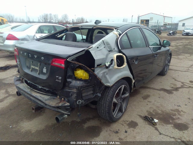 Volvo S60 T6 2012 YV1902FH4C2096704 Image 4