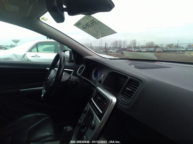 Volvo S60 T6 2012 YV1902FH4C2096704 Image 5