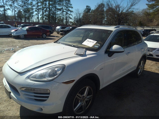 2013 PORSCHE CAYENNE DIESEL VIN: WP1AF2A26DLA38656
