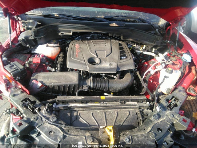 ZASPAKBN2N7D42460 Alfa Romeo STELVIO TI