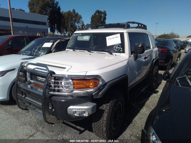 2014 Toyota FJ Cruiser, VIN: JTEBU4BF4EK178880