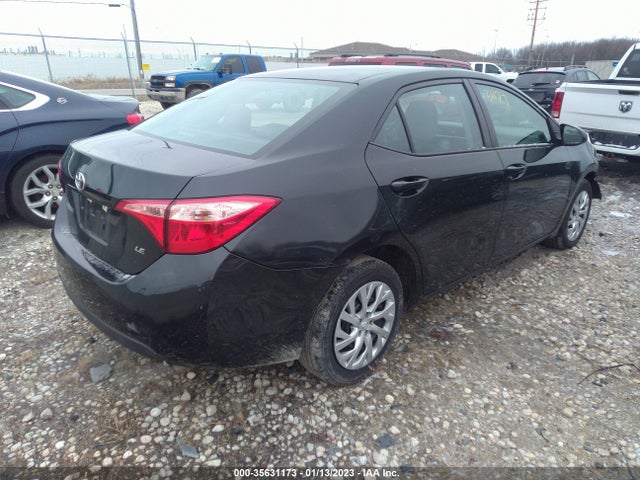 2018 Toyota Corolla, VIN: 5YFBURHE3JP817679