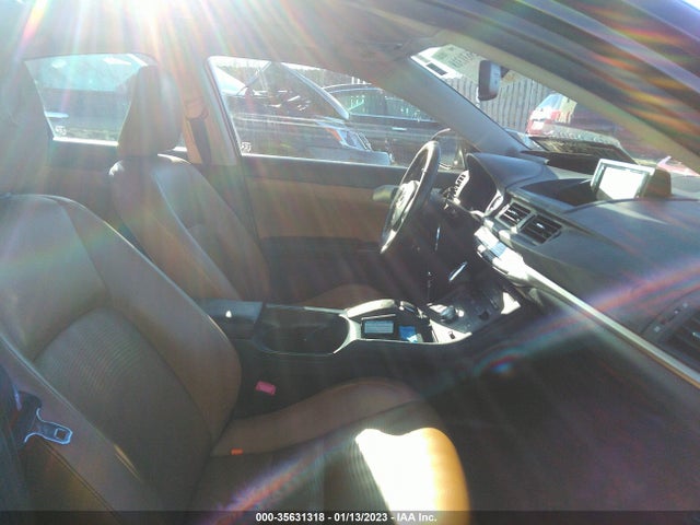 Lexus CT 200H 2012 JTHKD5BH4C2077636 Image 6