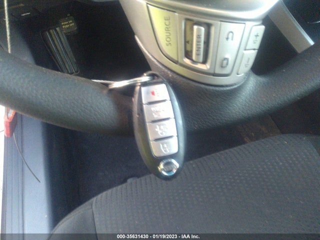 Nissan Altima 2.5 S 2014 1N4AL3AP7EC417927 Image 3