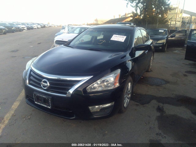 Nissan Altima 2.5 S 2014 1N4AL3AP7EC417927 Image 2