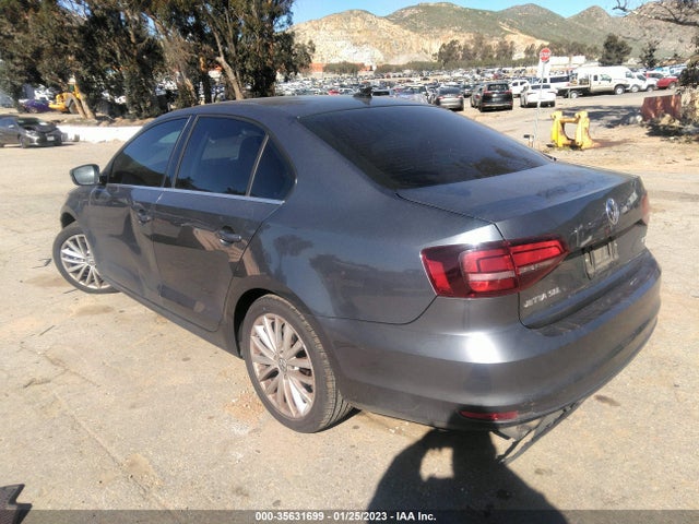 3VWL17AJ0GM335449 Volkswagen Jetta Sedan 1.8t Sel