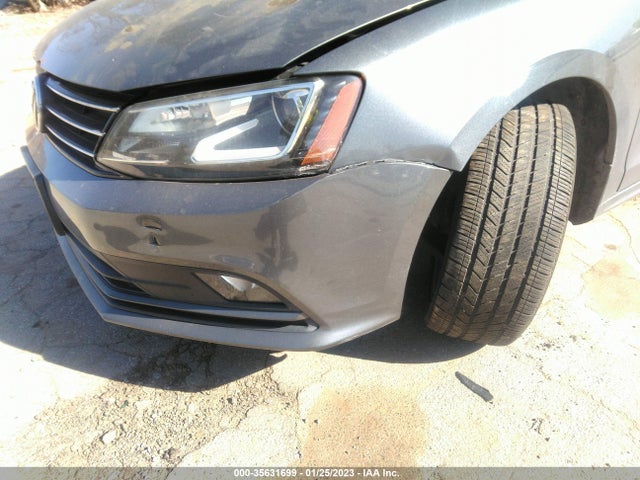 3VWL17AJ0GM335449 Volkswagen Jetta Sedan 1.8t Sel