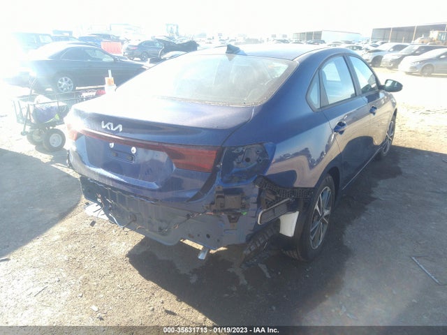 35631713 :رقم المزاد ، 3KPF24AD3PE568841 vin ، 2023 Kia Forte Lxs مزاد بيع