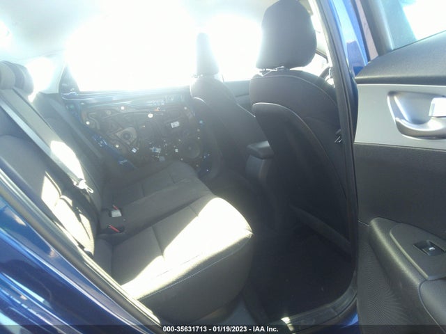 35631713 :رقم المزاد ، 3KPF24AD3PE568841 vin ، 2023 Kia Forte Lxs مزاد بيع